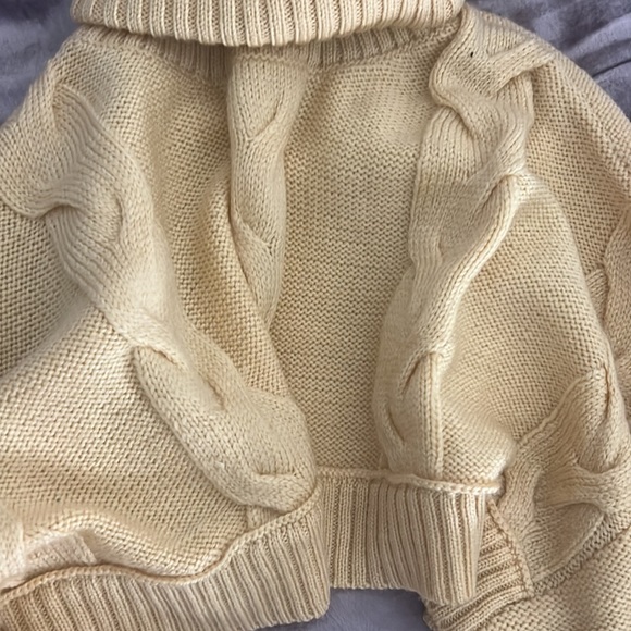 Urban outfitters made by Out From Under yellow long sleeve turtleneck sweater - Picture 5 of 6